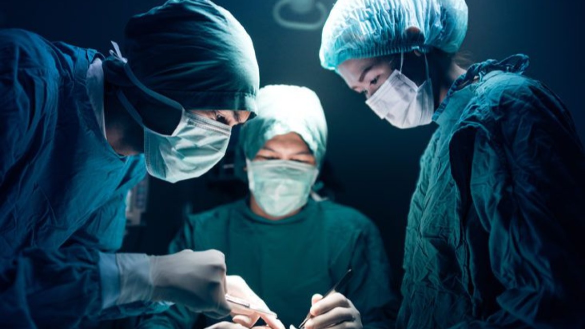 Best Breast Specialist Surgeon in Dhaka.